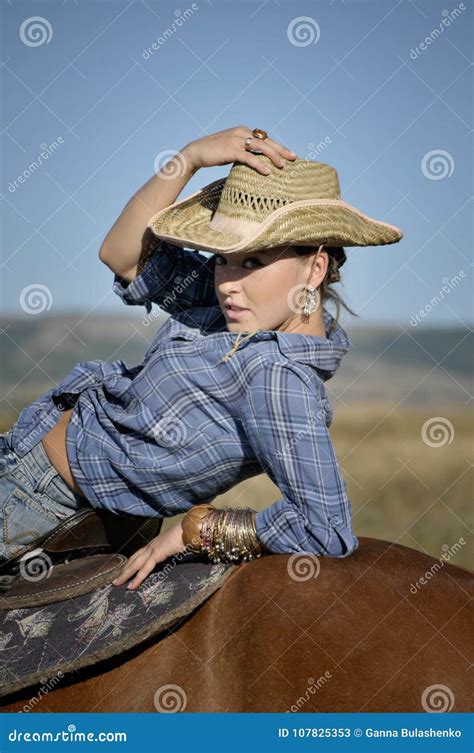 cowgirling porn